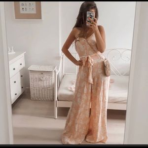 zara Pants - zara LONG PRINT JUMPSUIT PEACH - 3042/487 zara Pants - zara LONG PRINT JUMPSUIT PEACH - 3042/487